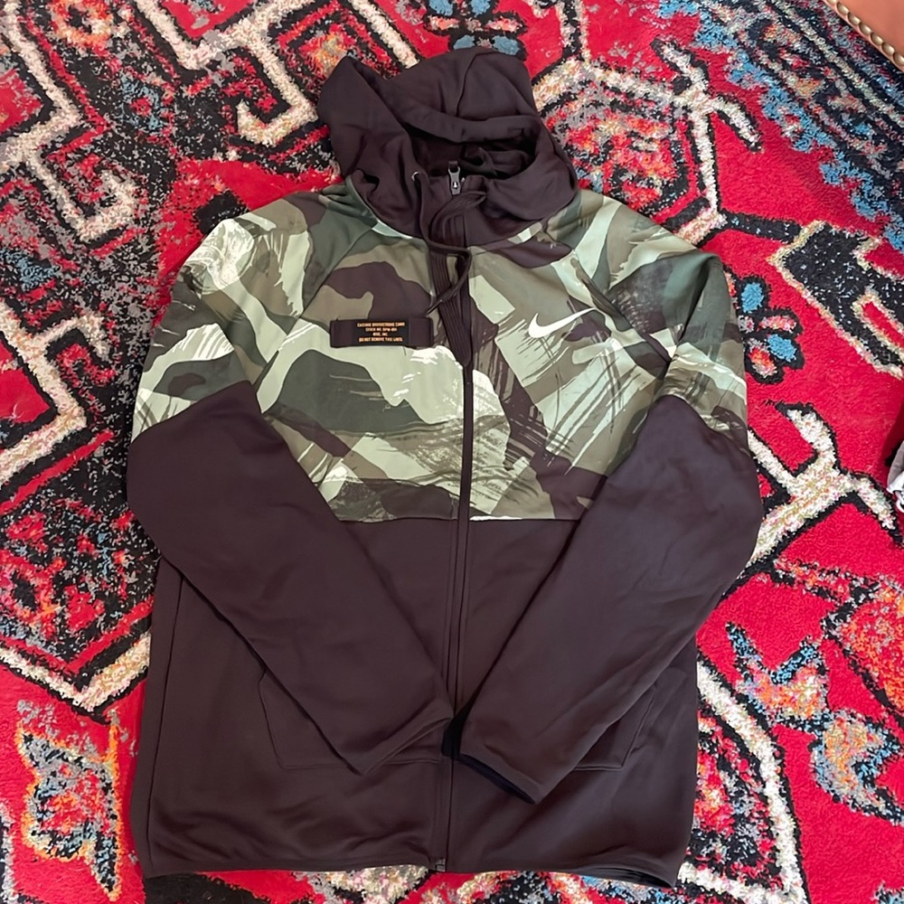 Men’s Nike cascade brushstroke camo zip hoodie